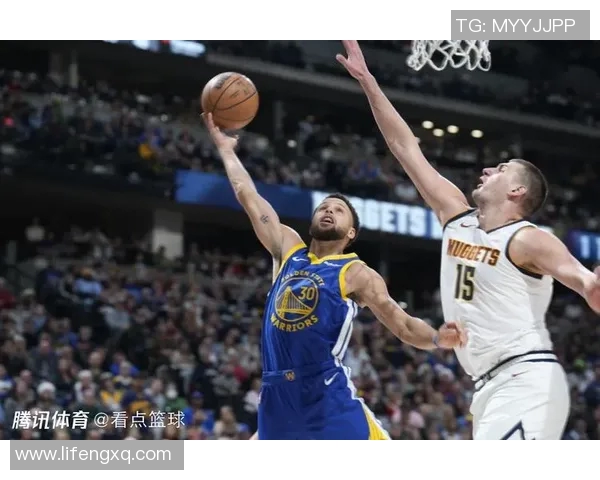 圣诞大战2019火箭队与勇士队激烈对决精彩瞬间回顾与赛后分析 圣诞大战2019火箭队与勇士队激烈对决精彩瞬间回顾与赛后分析