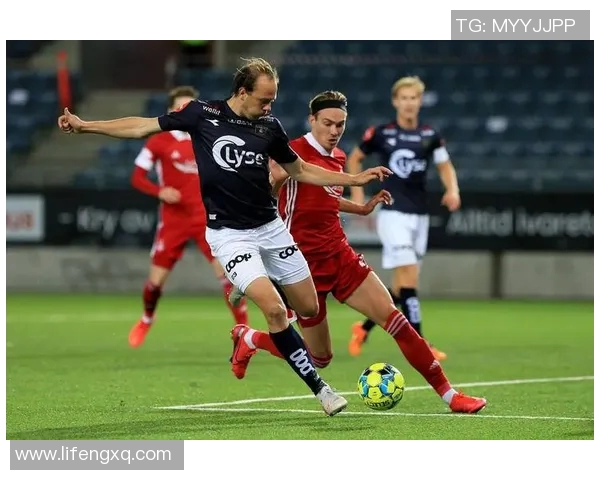 莫尔德与布2019兰的精彩对决揭示足球战术与团队协作的完美结合