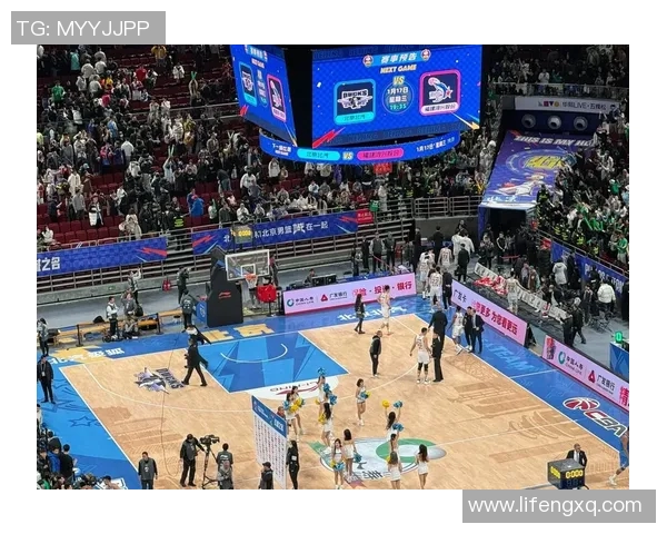 CBA直播精彩对决首钢队迎战辽宁队全力争胜展现篮球魅力
