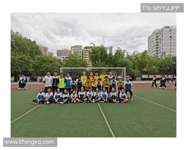 年轻人勇闯巴伦西亚挑战赛场展现青春风采与激情对决 年轻人勇闯巴伦西亚挑战赛场展现青春风采与激情对决