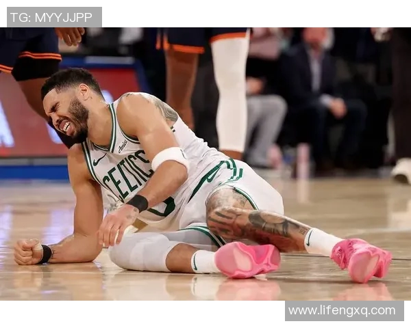 杰森塔图姆如何在NBA赛场上展现领袖风范与超凡实力