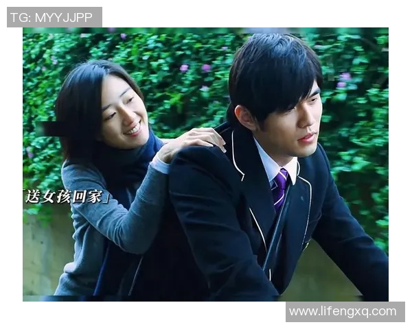 韩硕的成长之路：从青涩少年到职场精英的奋斗故事