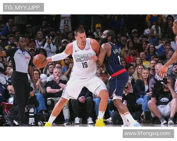 2014年快船与勇士的激烈对决回顾与分析