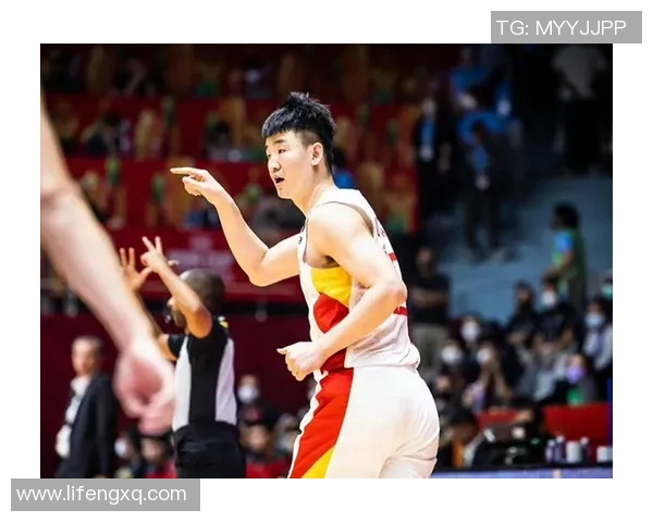 中国蓝男篮队迎战黎巴嫩全力争胜展现团队实力与拼搏精神 中国蓝男篮队迎战黎巴嫩全力争胜展现团队实力与拼搏精神