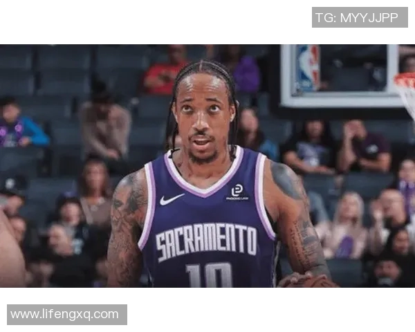 德马尔德罗赞的篮球之路与人生哲学探讨 德马尔德罗赞的篮球之路与人生哲学探讨