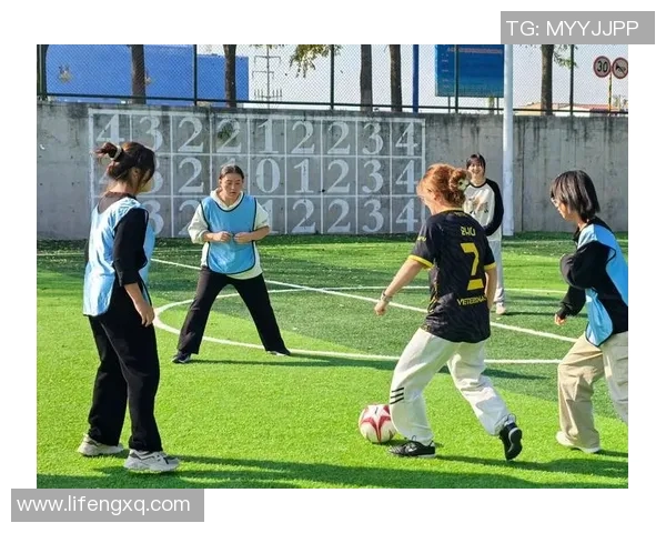 武汉足球队进攻体系解析：战术创新与团队协作的完美结合