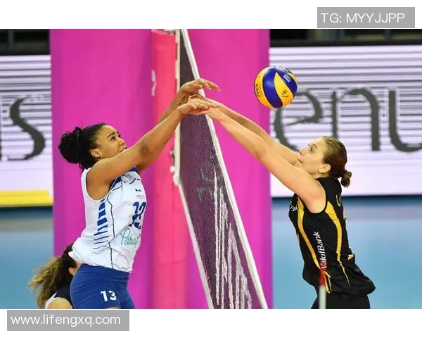 瓦基弗与浩克激战正酣谁能在这场巅峰对决中笑到最后